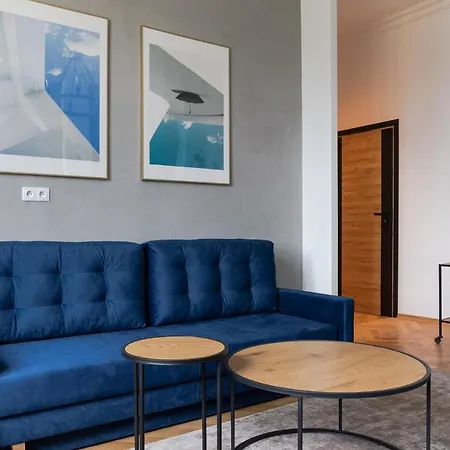 Concierge Filtrowa Apartman *
