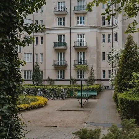Concierge Filtrowa Apartman