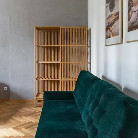 Apartamento Concierge Filtrowa