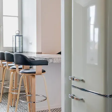 Concierge Filtrowa * ワルシャワ